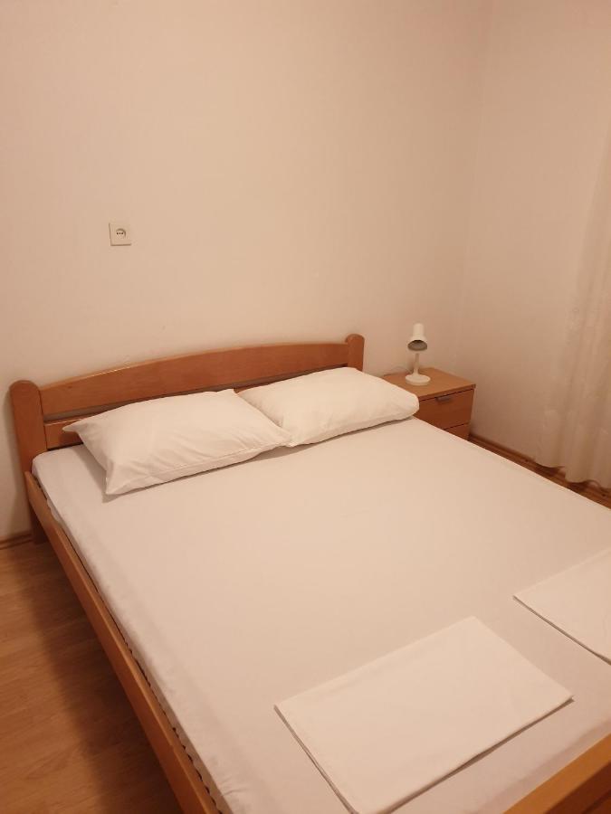 Apartments And Rooms With Parking Space Metajna, Pag - 4120 Exterior foto